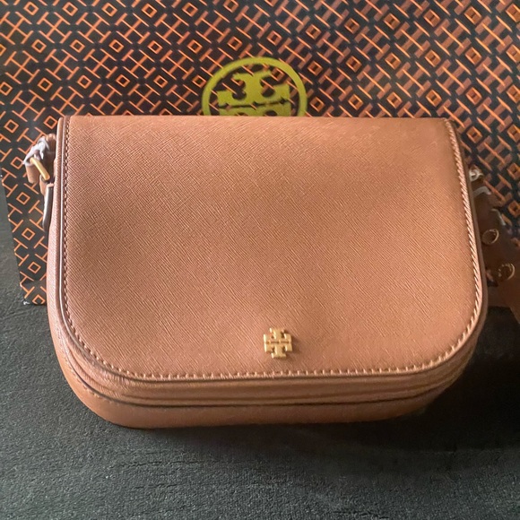 Tory Burch Women’s Set Crossbody AND Cardholder Wallet. Tan Brown. New. - Picture 2 of 11